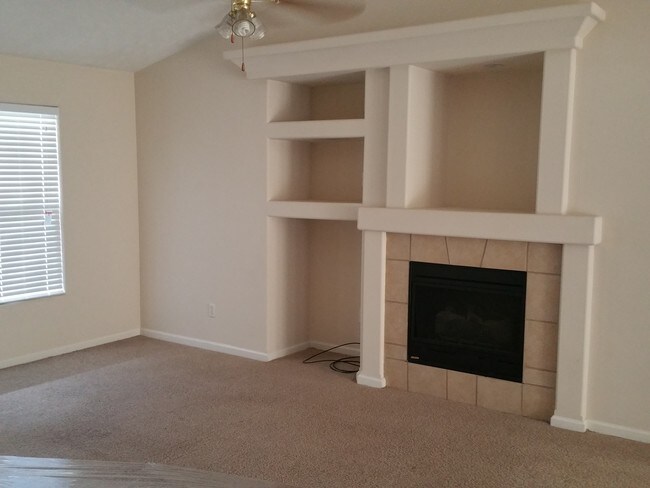 Foto del edificio - 2516 Buck Ln