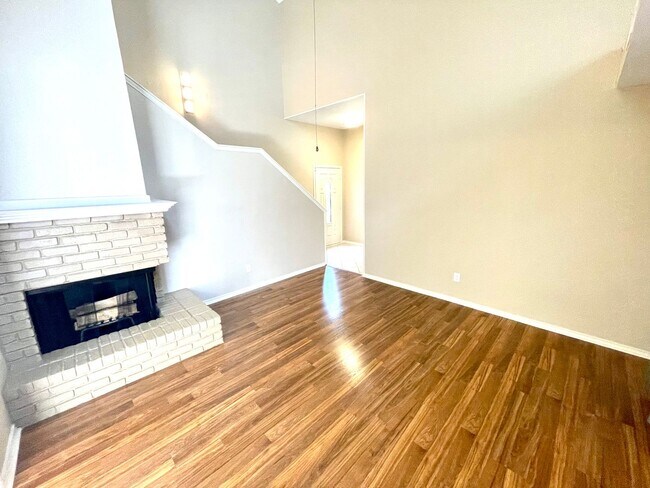 Building Photo - 17106 Knots Landing