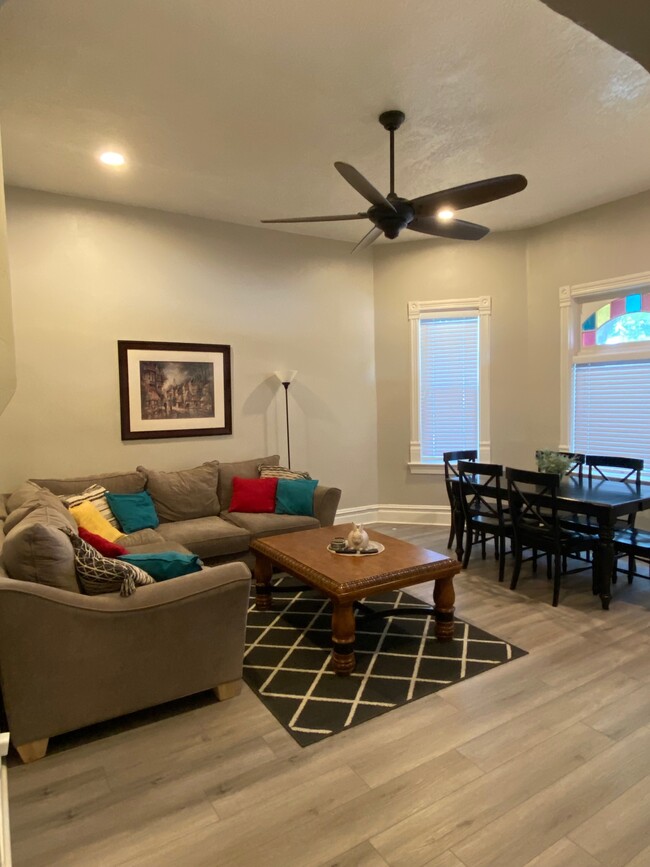 Family Room - 292 W 300 N