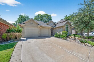 Building Photo - 1106 Parkhaven Ln
