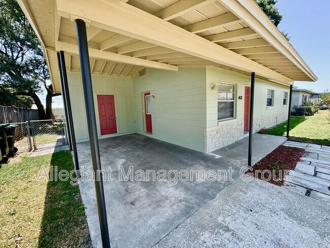 Building Photo - 4631 Kempston Dr