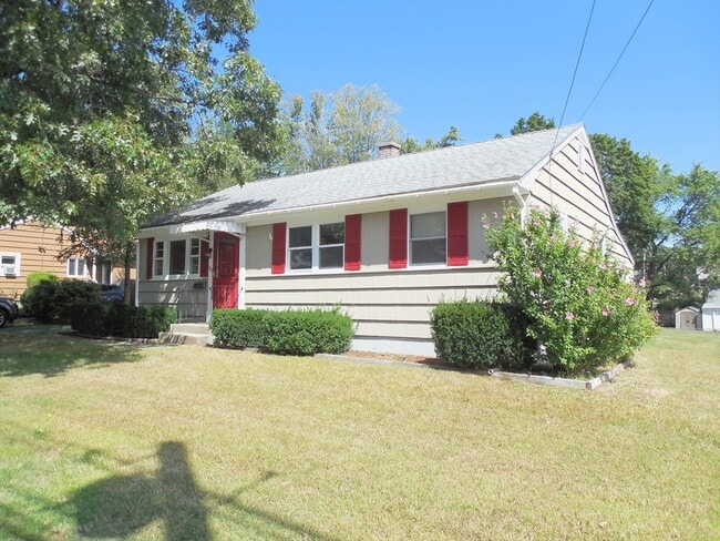 Building Photo - 1701 Trapelo Rd