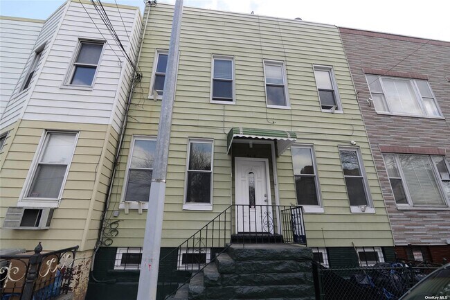 Building Photo - 54-10 Nurge Ave