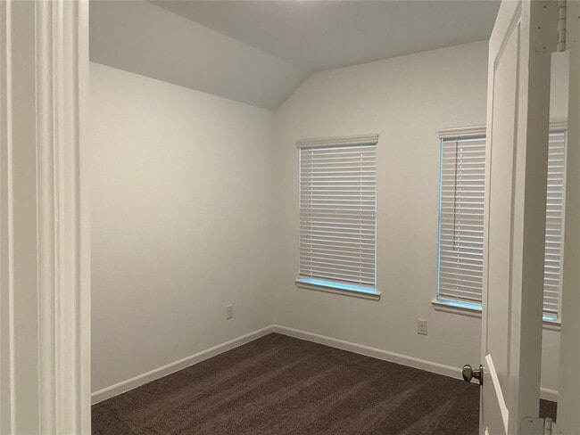 Foto del edificio - 3734 Butterfly Breeze Ln