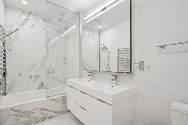 Foto del edificio - 132 W 26th St