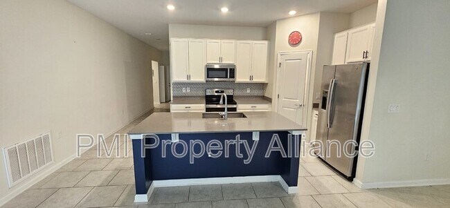 Foto del edificio - 1350 Lassen St