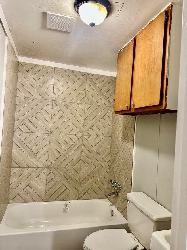 Foto del edificio - 1907 Avenue C