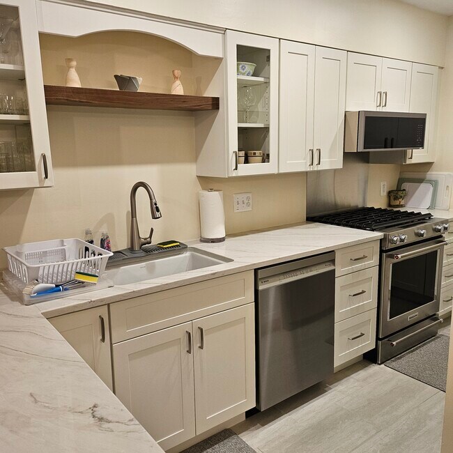 Foto del edificio - 304 Forbes St