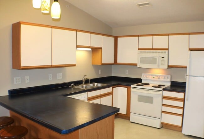 Building Photo - $1,125 | 2 Bedroom, 1 Bathroom Condo | No Pets | Available for an April 16th, 2026 Move In!*