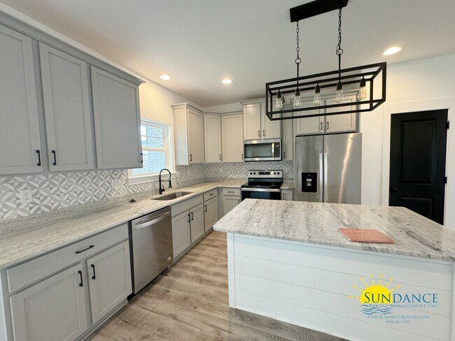 Foto del edificio - Custom details in this 3 Bedroom Niceville...