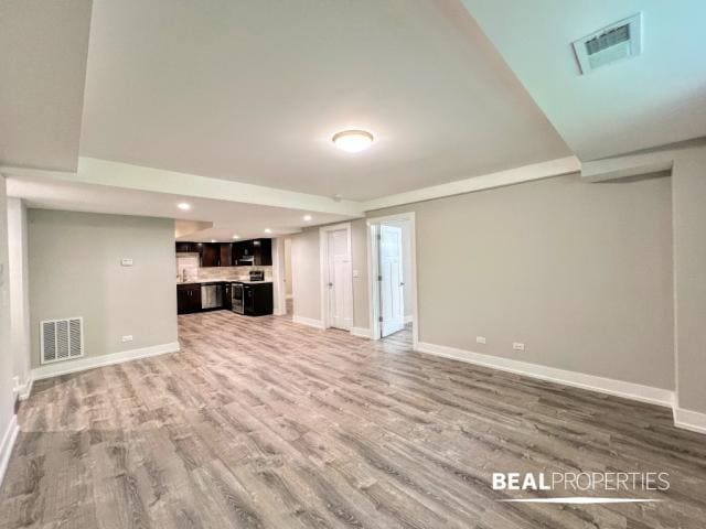 Building Photo - 2 bedroom in EVANSTON IL 60202
