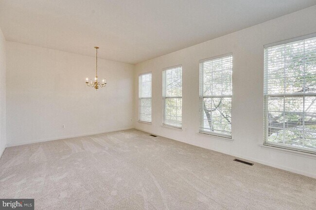 Building Photo - 44297 Shehawken Terrace