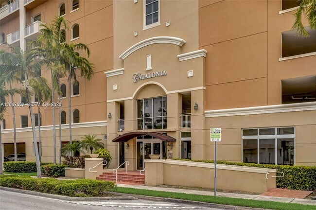 Foto del edificio - 2425 SW 27th Ave