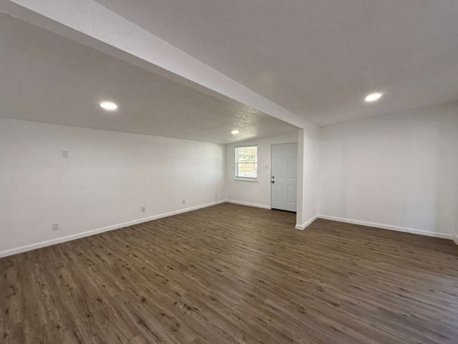 Foto del edificio - 2934 Hatton St