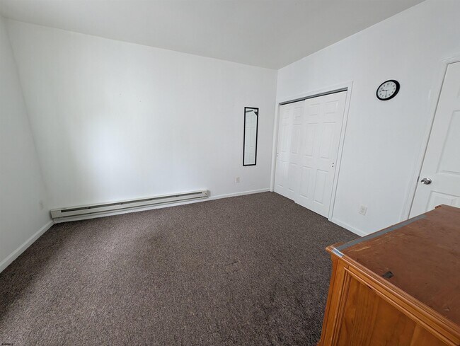 Foto del edificio - 12 N Iowa Ave