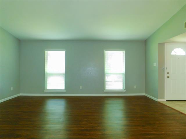 Foto del edificio - 4901 Wheeler Dr