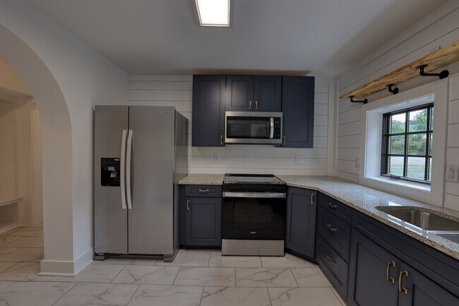Foto del edificio - 1122 NE Wellman Ave