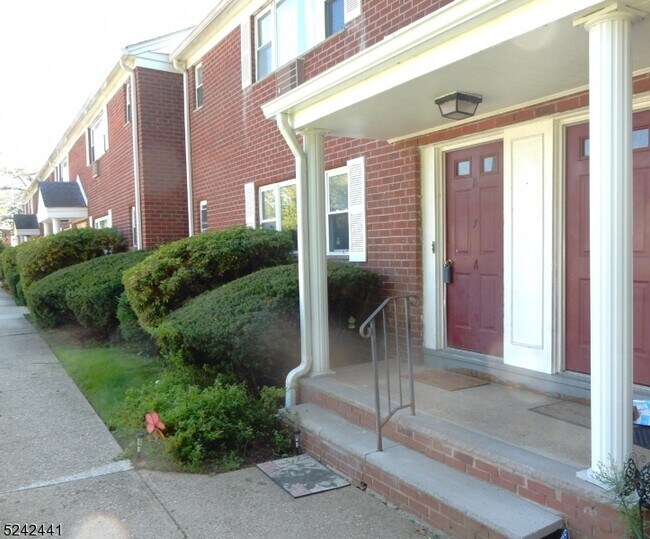 Foto del edificio - 2467 Route 10 Morris Plains-7A-7A