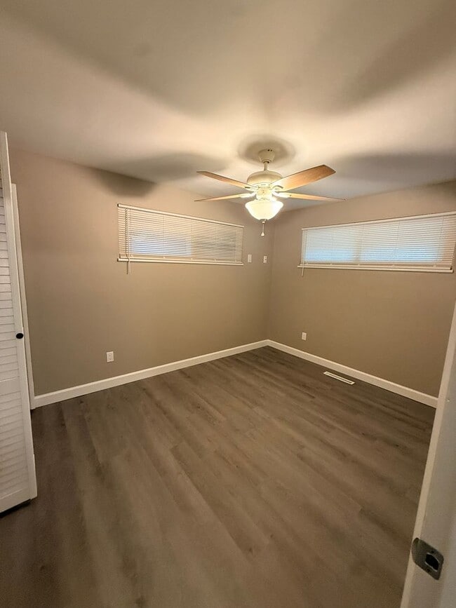 Foto del edificio - 4320 Harbison St