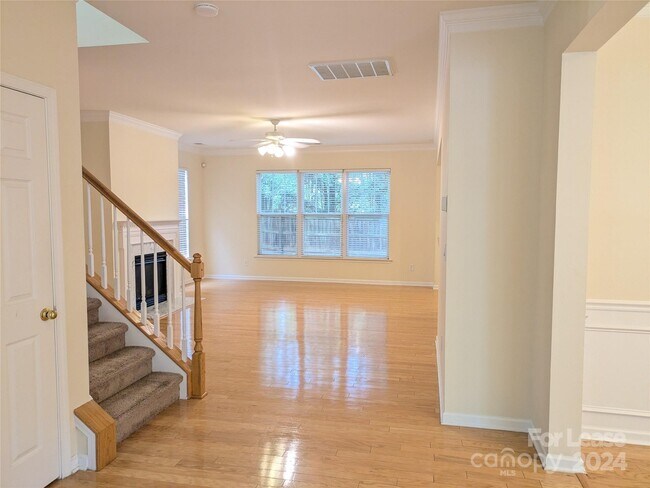 Foto del edificio - 12728 Windyedge Rd