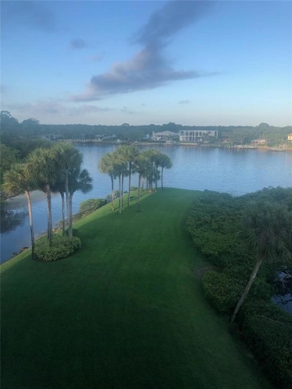 Foto del edificio - 1701 Marina Isle Way