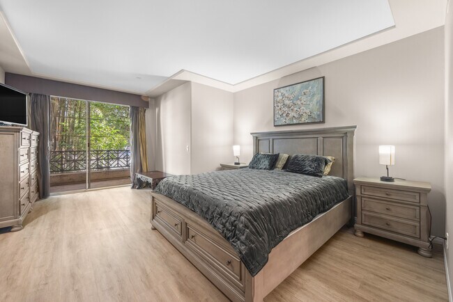 Spacious Master Bedroom - 1875 S Beverly Glen Blvd