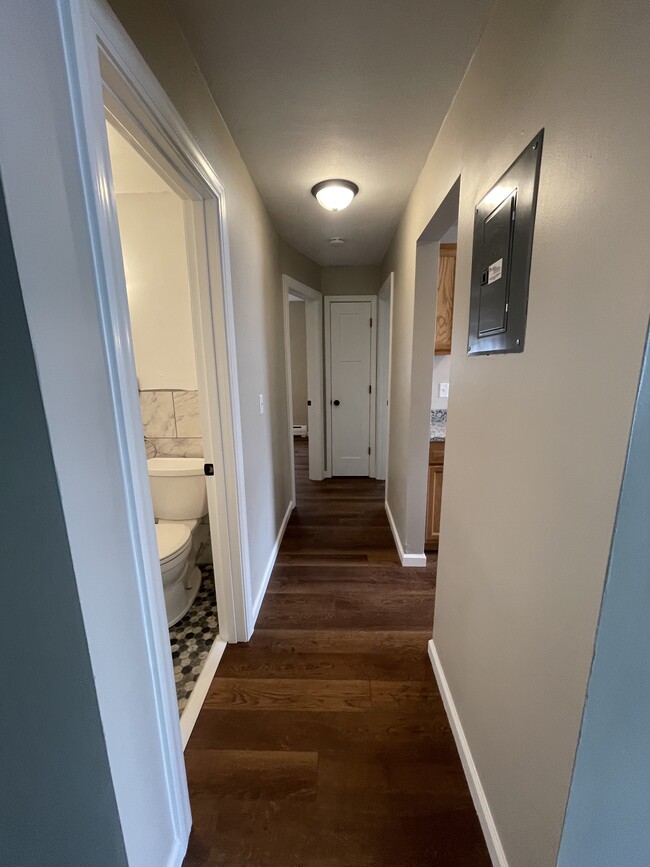 Hallway - 1022 Manvel St