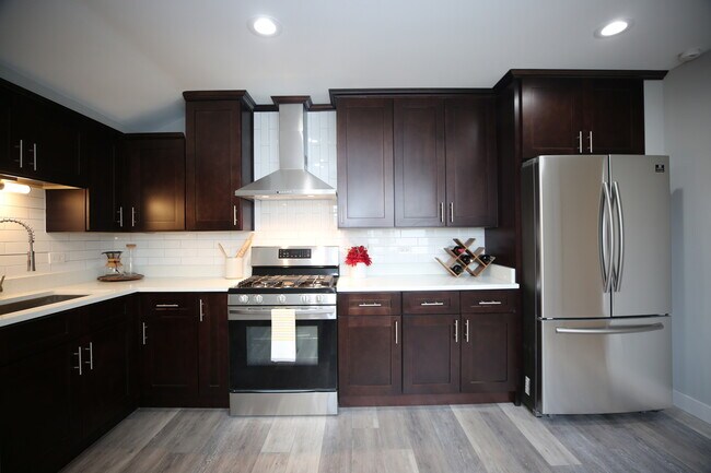 Foto del edificio - 3806 Jay Ln
