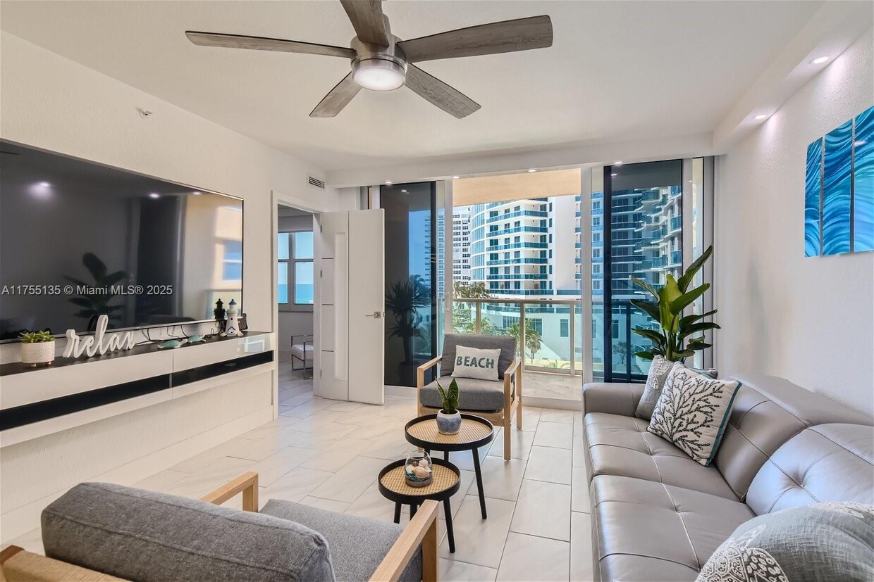 Foto principal - 2501 S Ocean Dr