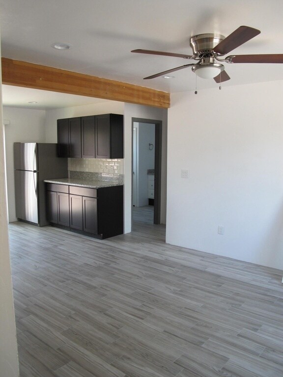 Foto del edificio - HOUSEE FOR RENT