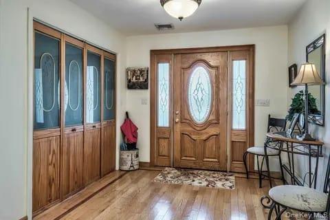 Foto del edificio - 24 Cable Ln