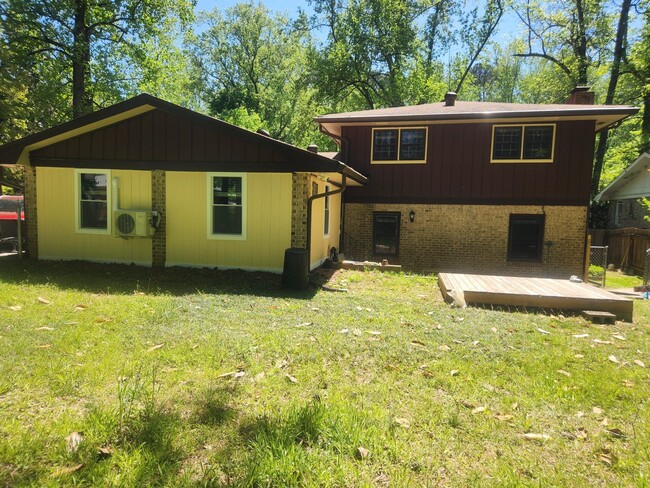 Back of House - 4038 Briarglade Way
