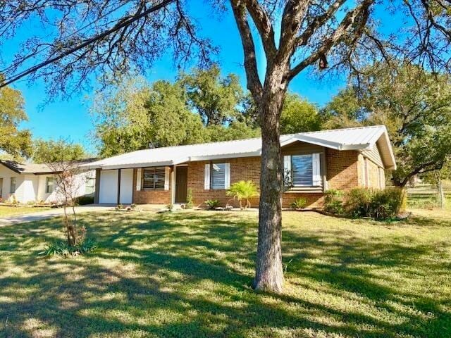 Building Photo - 901 Avenue E