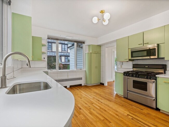 Foto del edificio - 82 Beacon St