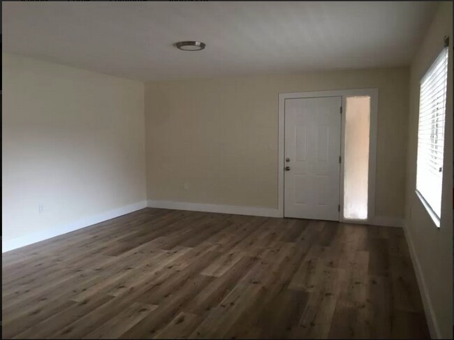 Living Room - 5325 SW 77th Ct