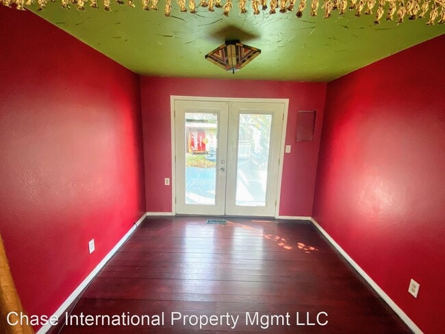 Building Photo - 3 br, 1.5 bath House - 2555 Patrice Drive