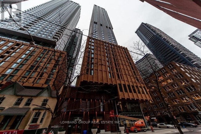 Photo du bâtiment - 28 Widmer St