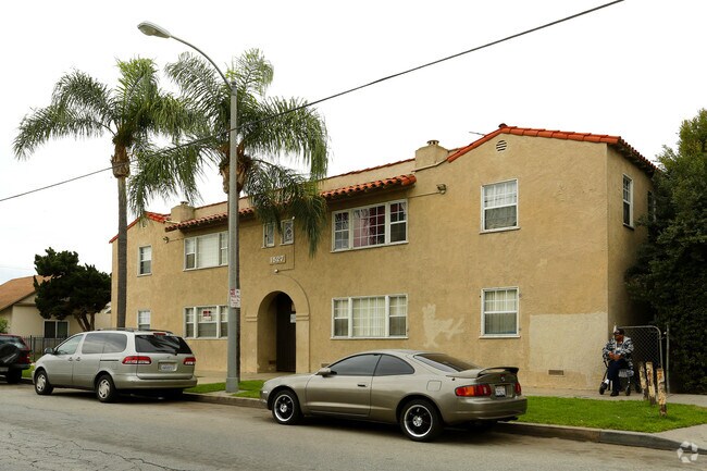 Foto del edificio - 1527 Junipero Ave