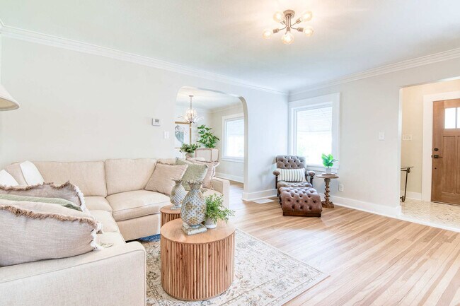 Building Photo - 2332 Allison Rd