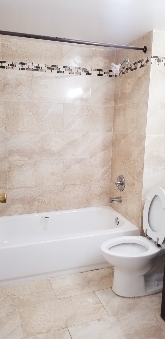 Foto del edificio - 4848 NW 24th Ct