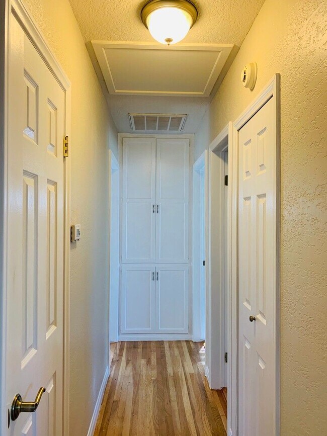 Foto del edificio - 14634 Richvale Dr