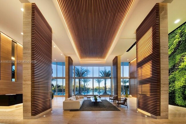 Foto del edificio - 16385 Biscayne Blvd