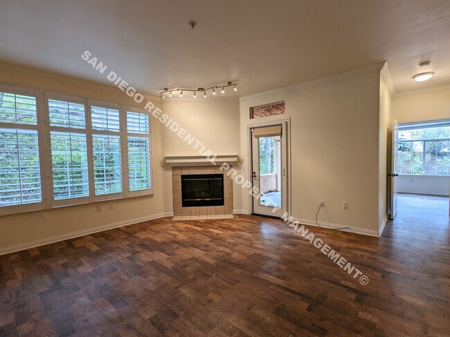 Foto del edificio - Incredible Two Bed, Two Bath, Condo in Lux...
