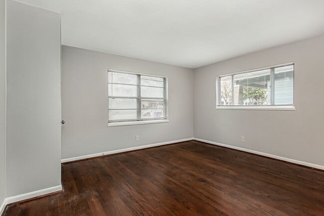 Photo - 1 Bedroom, 1 Bath Apartment in historic Munger Place!