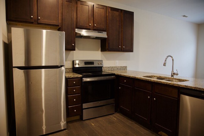 Foto del edificio - 4653 Fairfield Farm Rd