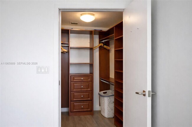 Building Photo - 50 Biscayne Blvd