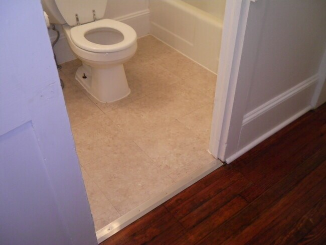 Bathroom - 213 West St