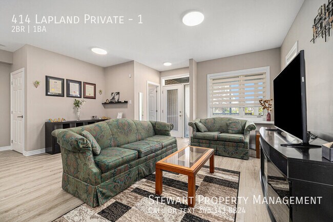 Building Photo - 414 Lapland Private