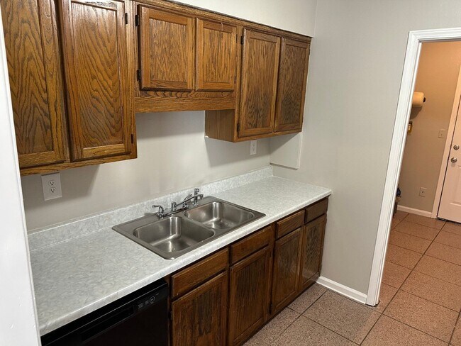 Foto del edificio - 105 Pine Terrace