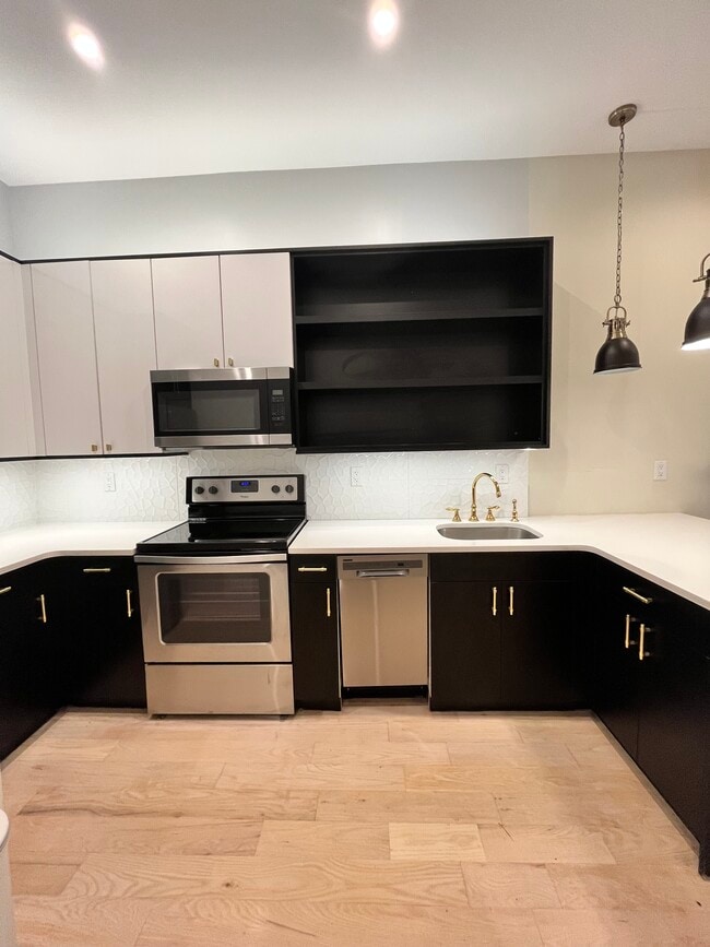 Foto del edificio - 609 Communipaw Ave